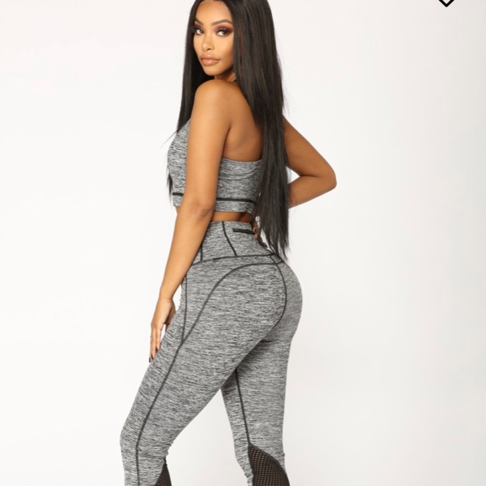 NEVER WORN! Workout tights! 🖤